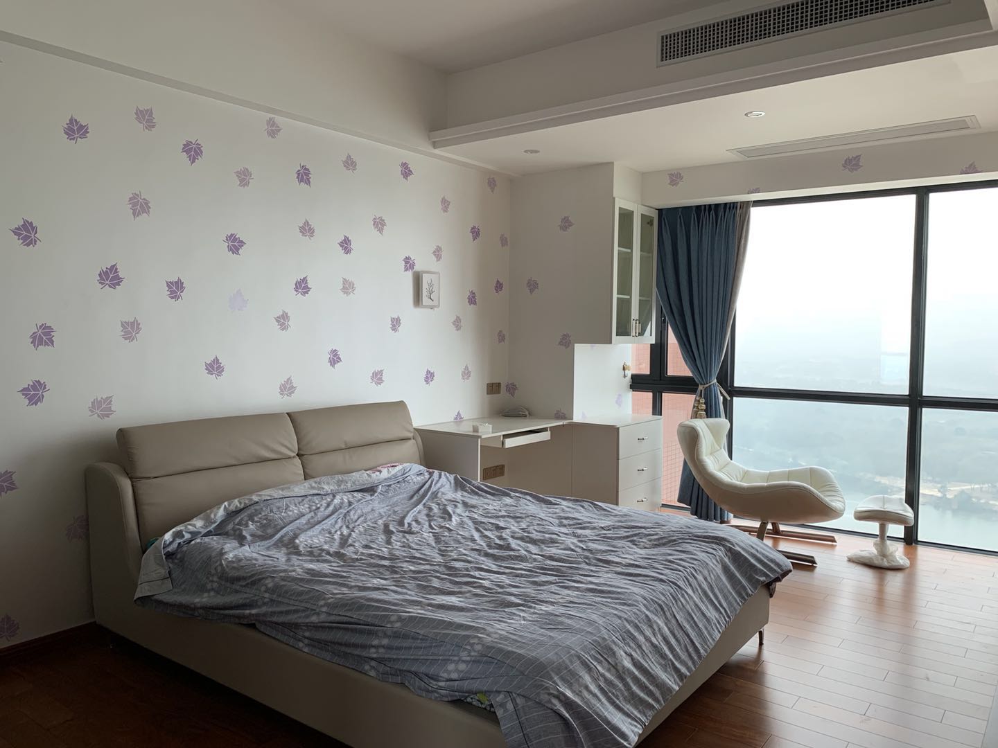 ������ | �@�ӵı�����Ư���O��